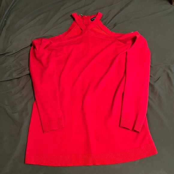 Torrid Size 1 Reddish Orange Pullover Cross Neck Cold Shoulder Sweater - Picture 4 of 8